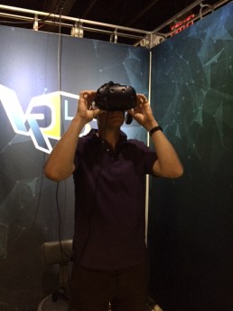 Barry-Virtual Reality